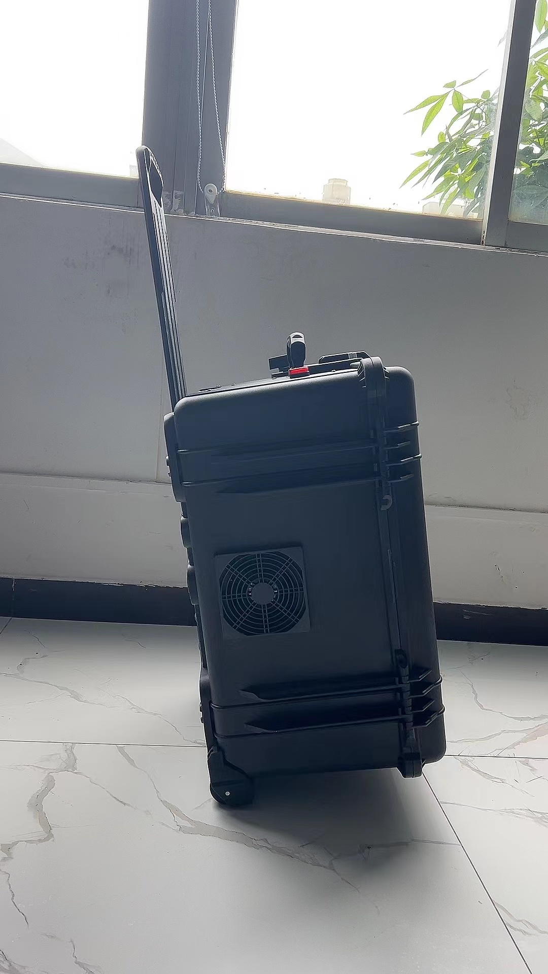 如皋手拉箱型移动通信干扰器